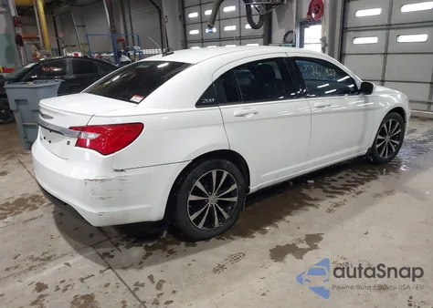2012 Chrysler 200 Touring из США, поврежденный, VIN 1C3CCBBG1CN263054